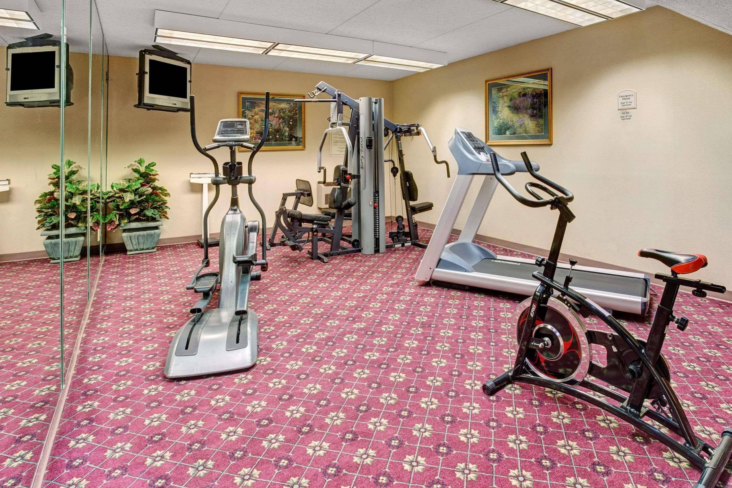 Holiday Inn Indianapolis - Airport Area N By Ihg Exterior foto
