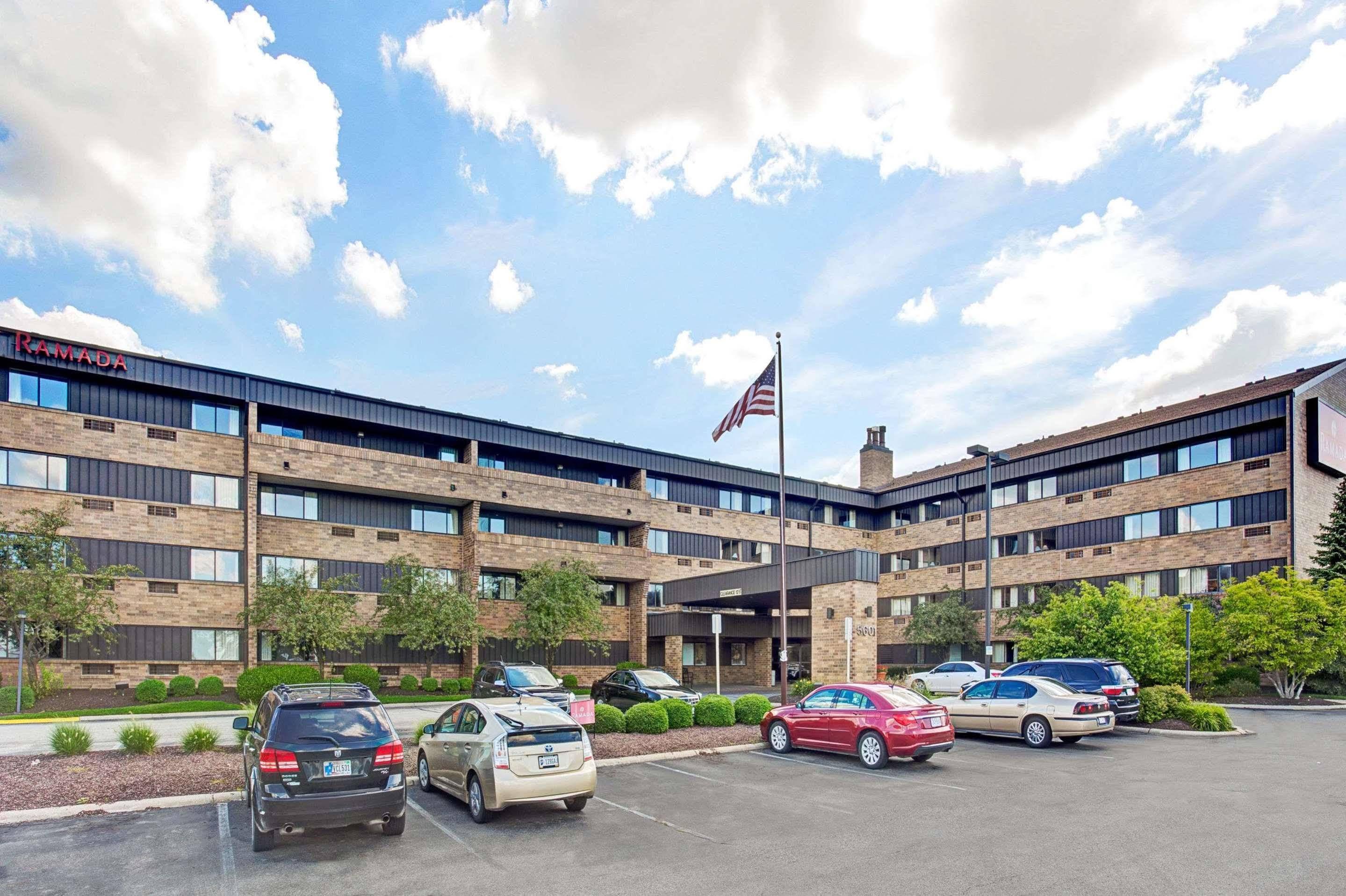Holiday Inn Indianapolis - Airport Area N By Ihg Exterior foto
